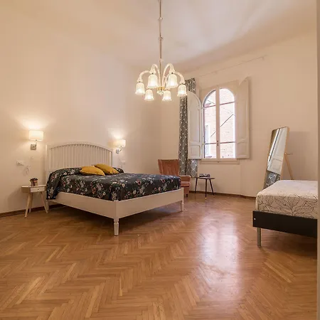 Tilia Apartman Bologna